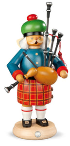 Smoking man, Scotsman with backpipes